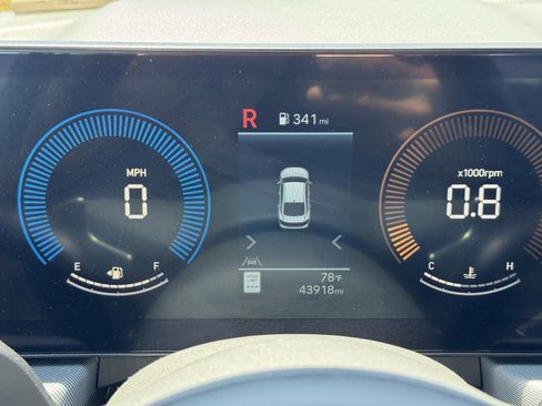 Used 2025 Hyundai Sonata SEL FWD image 21