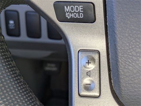 Used 2015 Toyota Tacoma PreRunner image 22