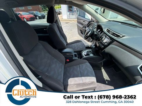 Used 2016 Nissan Rogue S FWD image 15