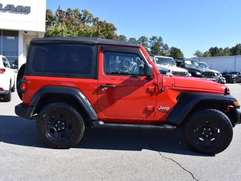 Used 2020 Jeep Wrangler Sport image 10