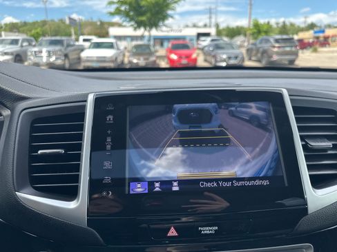 Used 2018 Honda Pilot Touring image 67