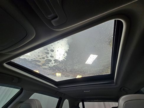 Used 2022 Subaru Forester Limited w/ Popular Package #3 image 49