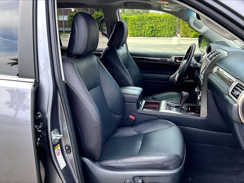 Used 2018 Lexus GX 460 Premium image 8