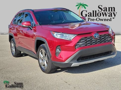 Used 2020 Toyota RAV4 Limited w/ Limited Grade Weather Package AWD/4WD image 1