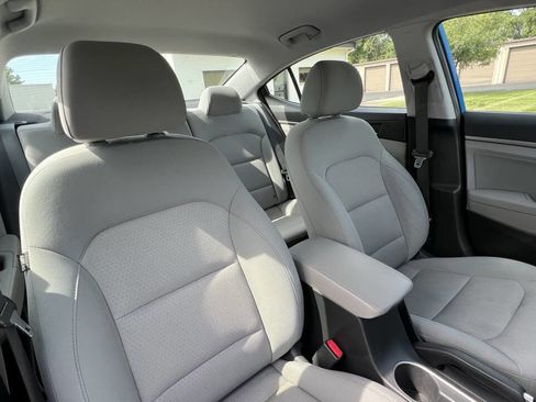 Used 2017 Hyundai Elantra SE w/ SE A/T Tech Package 03 image 26