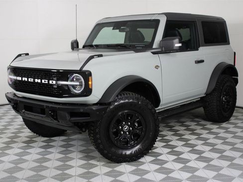 Used 2024 Ford Bronco Wildtrak image 34