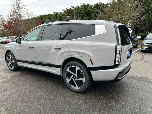 New 2026 Hyundai Ioniq 9 Calligraphy image 4