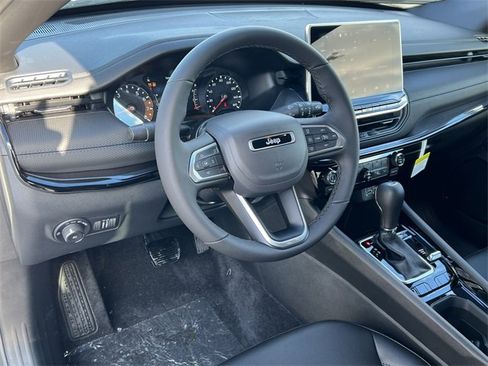 New 2026 Jeep Compass Limited image 14