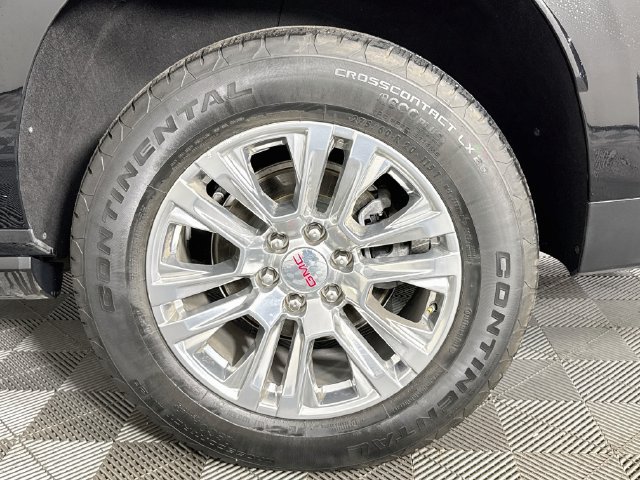 Used 2021 GMC Yukon XL Denali w/ Denali Ultimate Package AWD/4WD image 34