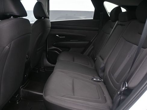 Certified 2025 Hyundai Tucson SEL FWD image 11