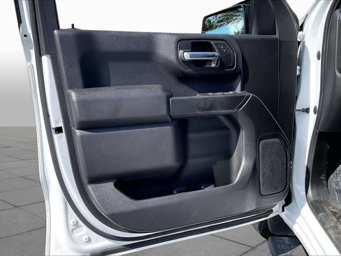 Used 2023 Chevrolet Silverado 1500 Custom RWD image 22