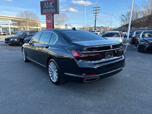 Used 2020 BMW 740i xDrive w/ Cold Weather Package image 6
