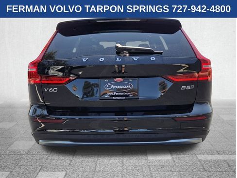 New 2026 Volvo V60 B5 Cross Country Ultra AWD/4WD image 7