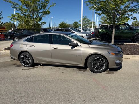 Used 2022 Chevrolet Malibu LT FWD image 7