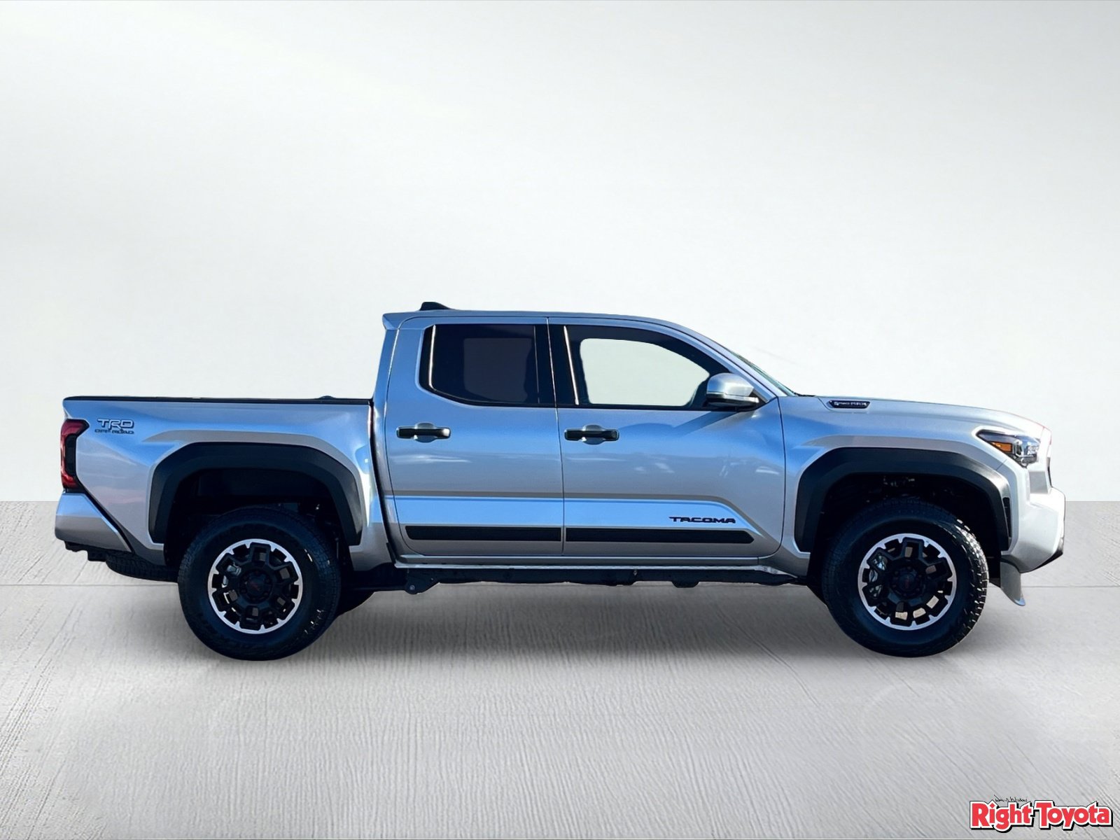 Certified 2026 Toyota Tacoma TRD Off-Road w/ TRD Off Road Upgrade Package AWD/4WD image 8
