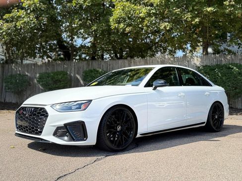 Used 2023 Audi S4 Premium Plus w/ Premium Plus Package image 2