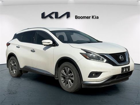 Used 2018 Nissan Murano SL image 3