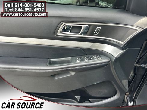 Used 2016 Ford Explorer XLT w/ Equipment Group 202A AWD/4WD image 10