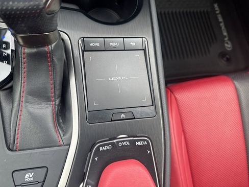 Used 2020 Lexus UX 250h F Sport image 24