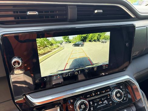 Used 2024 GMC Sierra 1500 Denali AWD/4WD image 24