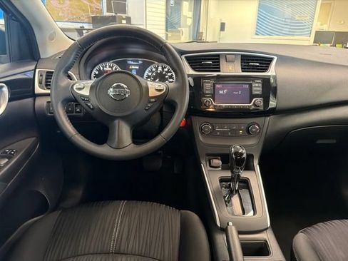 Used 2017 Nissan Sentra SV FWD image 21