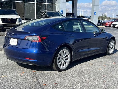 Used 2022 Tesla Model 3 Standard Range image 24