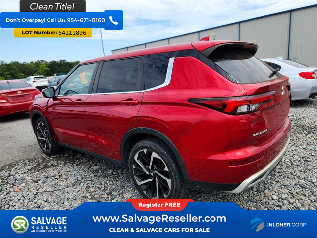 Used 2022 Mitsubishi Outlander SE AWD/4WD image 3
