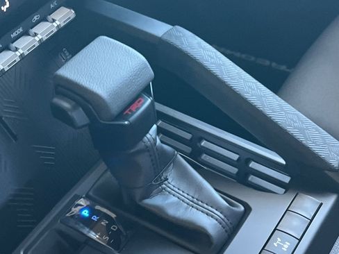 New 2026 Toyota Tacoma TRD Off-Road AWD/4WD image 17