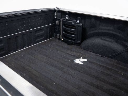 Used 2017 Ford F150 Raptor w/ Equipment Group 802A Luxury AWD/4WD image 90