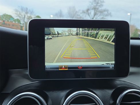 Used 2019 Mercedes-Benz GLC 300 image 25