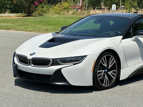 Used 2015 BMW i8 AWD/4WD image 30