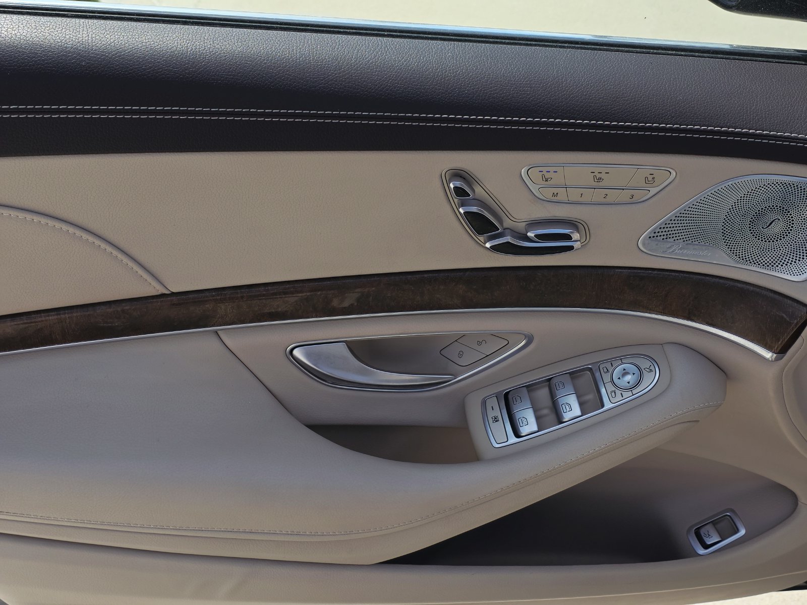 Used 2016 Mercedes-Benz S 550 Sedan image 15