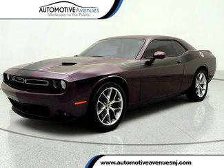 Used 2020 Dodge Challenger SXT w/ Plus Package RWD video 1