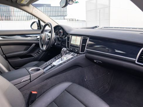 Used 2015 Porsche Panamera 4S AWD/4WD image 26