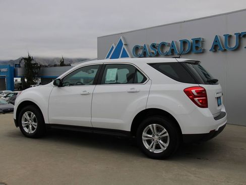 Used 2016 Chevrolet Equinox LS image 6