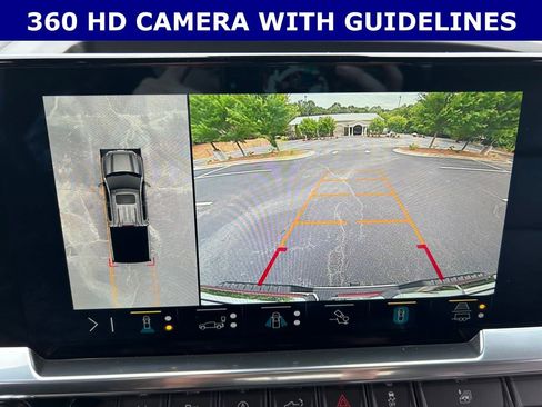 Used 2023 GMC Sierra 1500 SLT w/ SLT Premium Plus Package RWD image 3