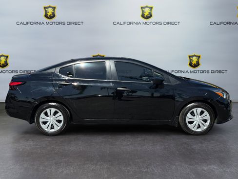 Used 2020 Nissan Versa S FWD image 6