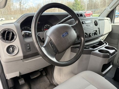 Used 2019 Ford E-350 and Econoline 350 Super Duty w/ Power Windows & Locks Group RWD image 19