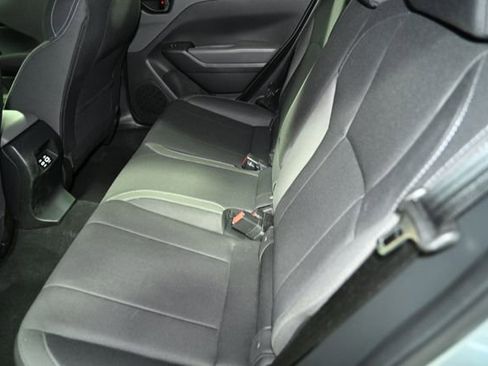 Used 2025 Subaru Crosstrek 2.0i Premium image 39