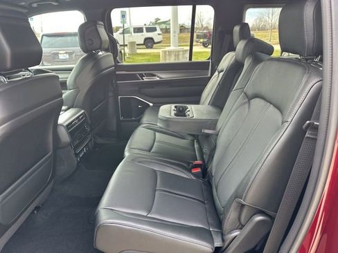 New 2026 Jeep Grand Wagoneer Limited AWD/4WD image 27