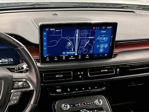 Used 2021 Lincoln Nautilus Reserve image 6