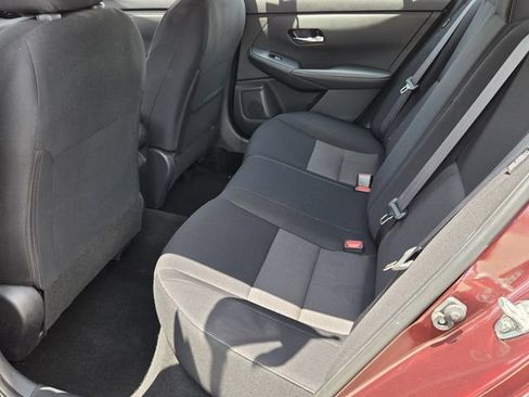 Used 2023 Nissan Sentra SV FWD image 10