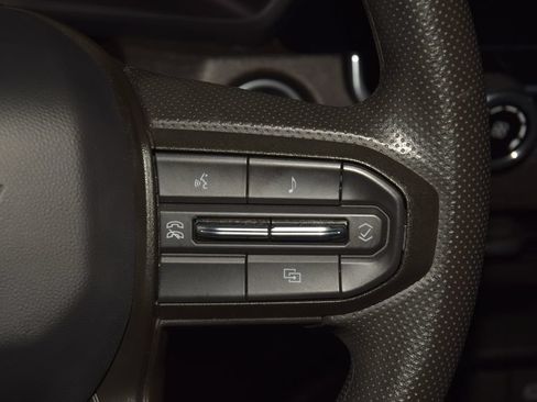 Used 2024 Chevrolet Colorado Trail Boss w/ Technology Package AWD/4WD image 39