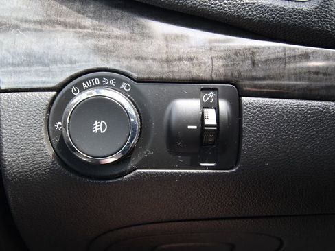 Used 2015 Buick Encore Convenience FWD image 21
