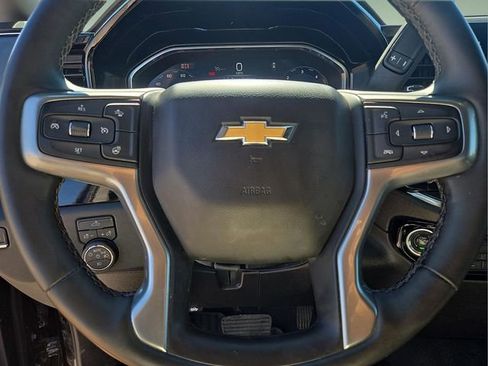 Used 2025 Chevrolet Silverado 2500 LT w/ Convenience Package AWD/4WD image 31