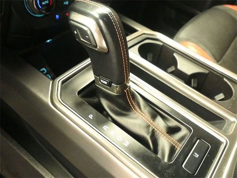 Certified 2018 Ford F150 Raptor w/ Equipment Group 802A Luxury image 18