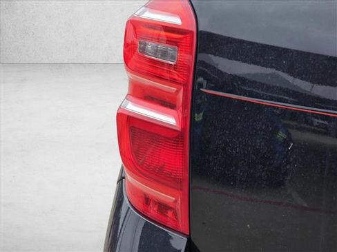 Used 2016 Chevrolet Equinox LTZ w/ Enhanced Convenience Package image 11