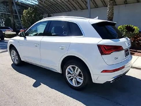 Certified 2023 Audi Q5 2.0T Premium w/ Convenience Package image 6