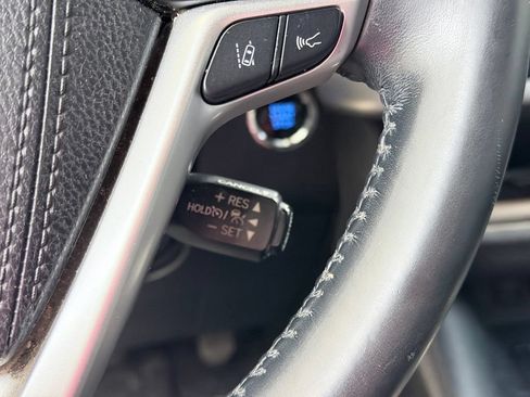 Used 2018 Toyota Highlander XLE FWD image 44
