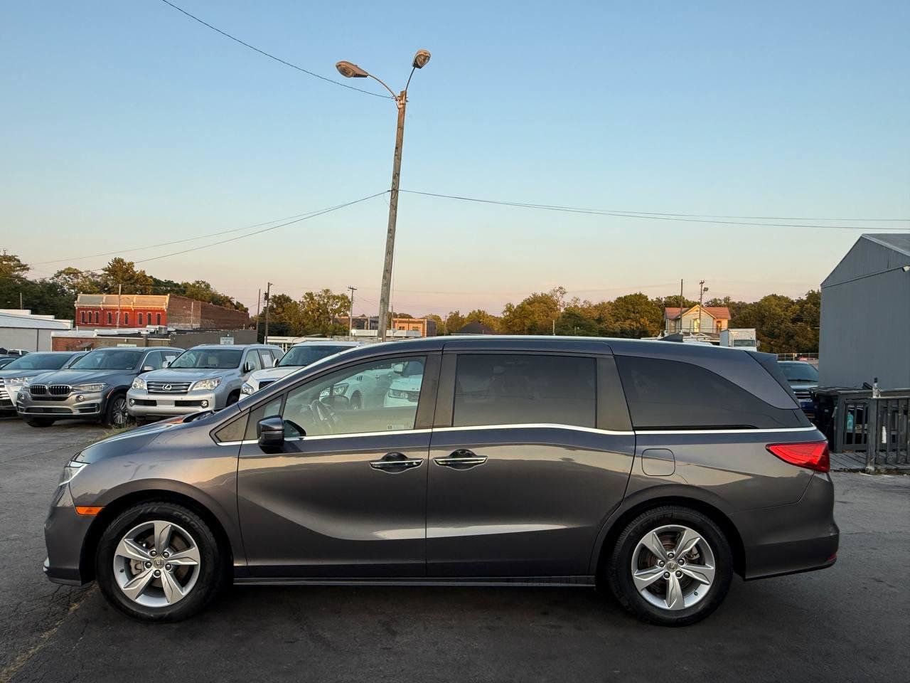 Used 2019 Honda Odyssey EX-L image 3